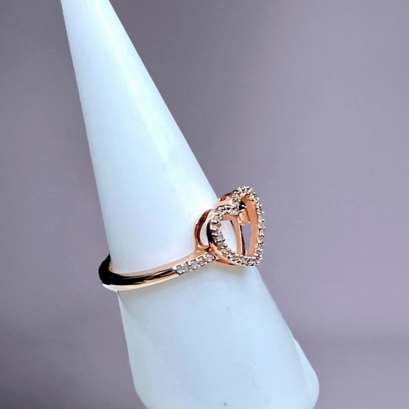 🌺 Rose Gold Heart Genuine Diamond Ring-NEW! - Picture 9 of 10